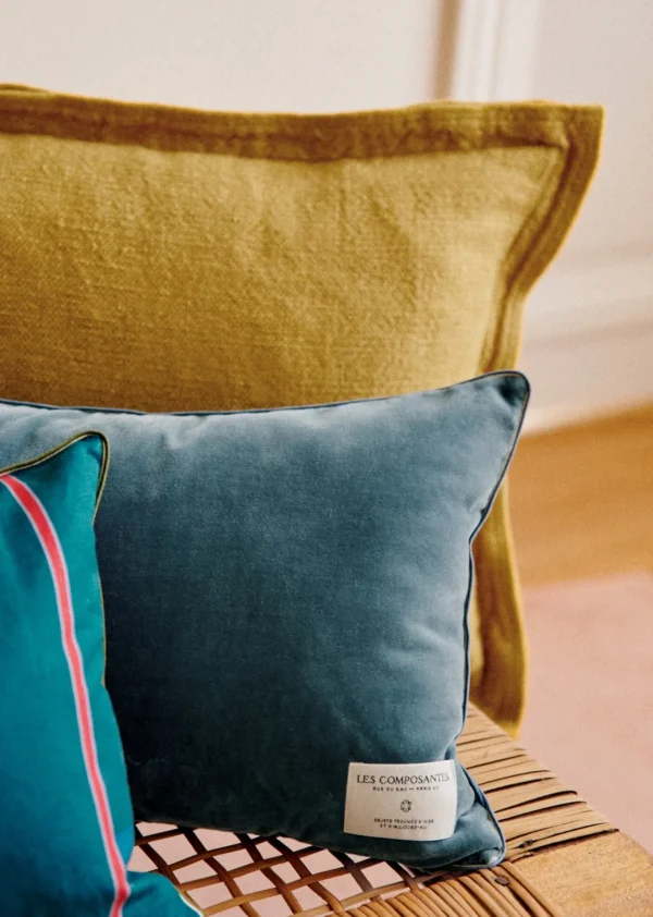 Sezane Coussin Velours Édition - Petit Modèle- Les Tissus