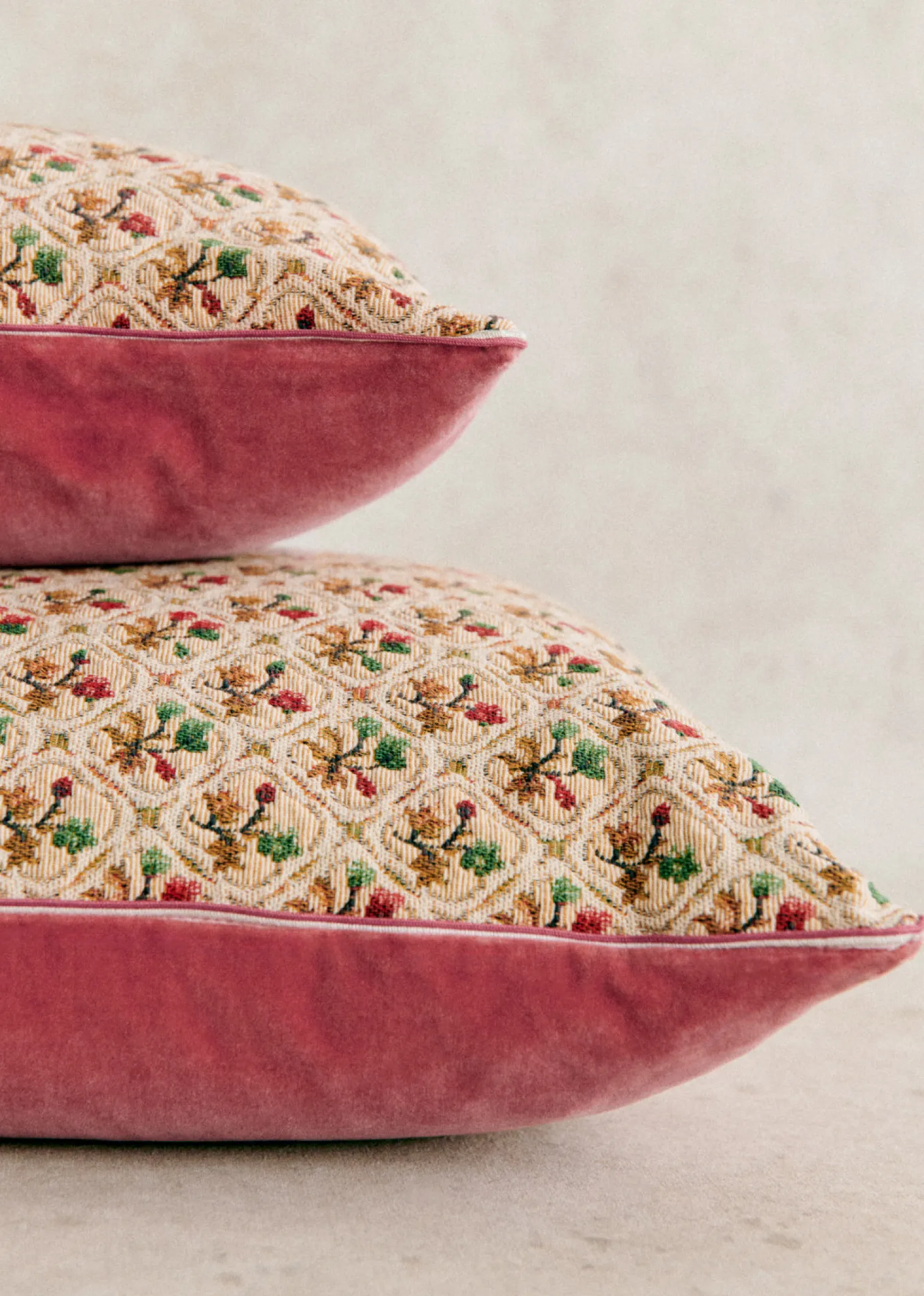 Sezane Coussin Vintage - Très Grand Modèle- La Sélection Vintage