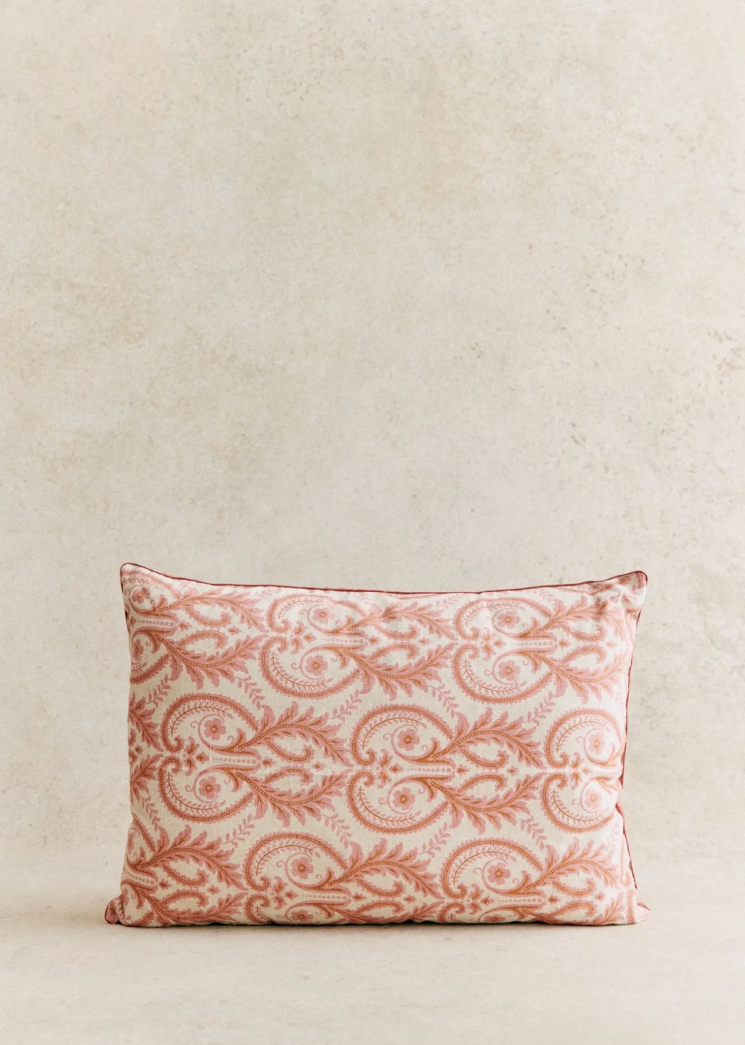 Sezane Coussin Vintage - Très Grand Modèle- La Sélection Vintage | Les Tissus