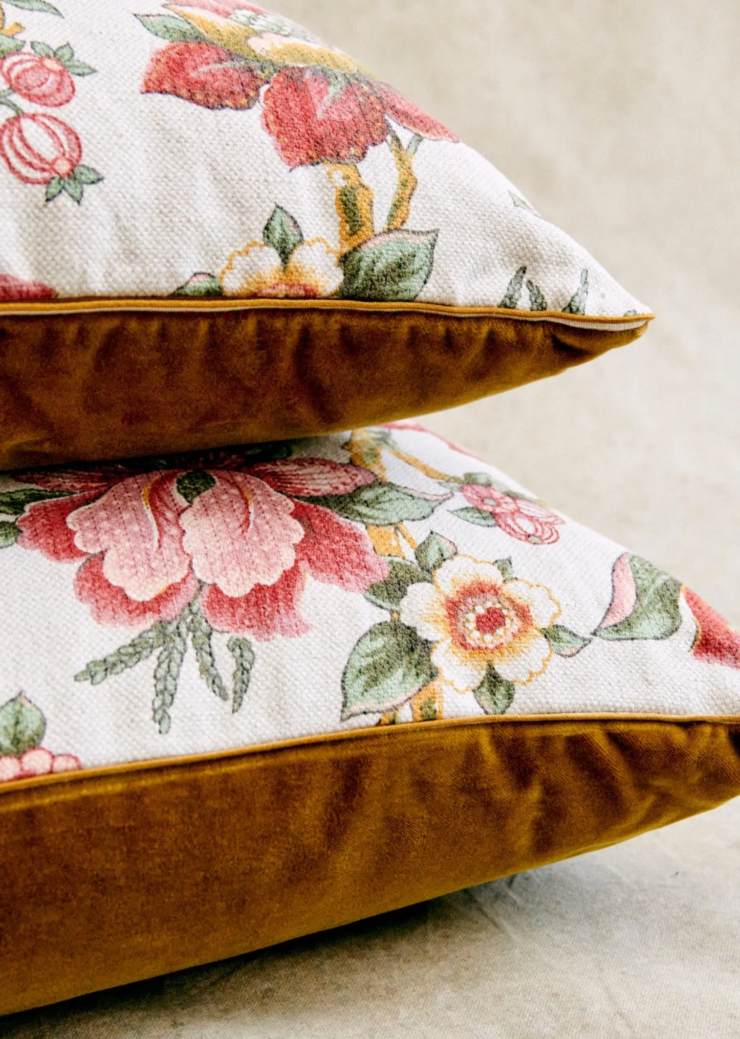 Sezane Coussin Vintage - Très Grand Modèle- La Sélection Vintage | Les Tissus
