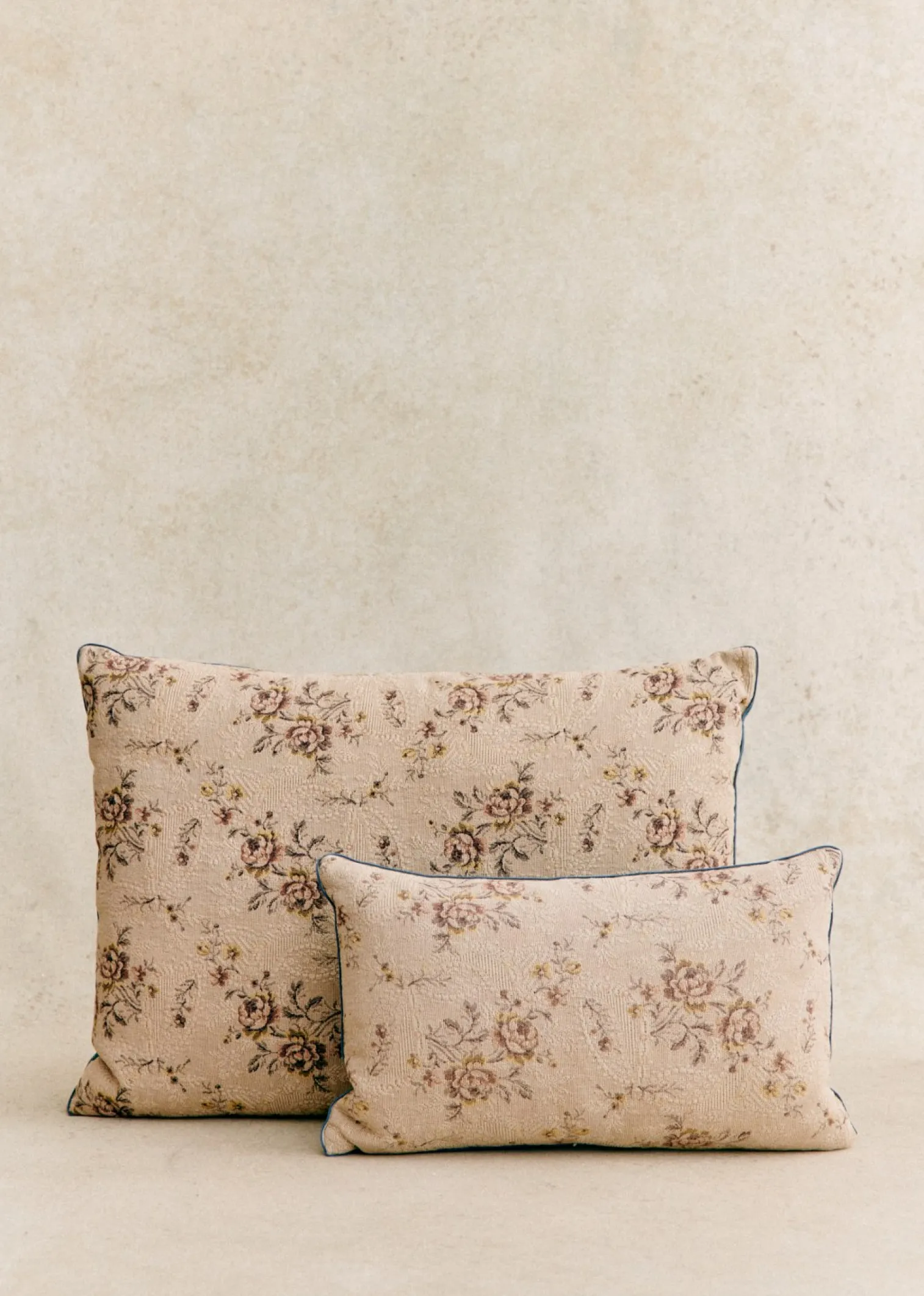 Sezane Coussin Vintage - Très Grand Modèle- La Sélection Vintage