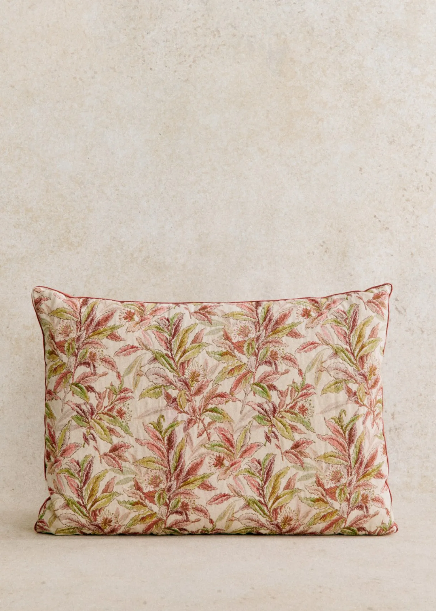 Sezane Coussin Vintage - Très Grand Modèle- La Sélection Vintage | Les Tissus