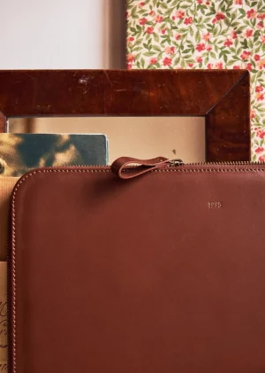 Sezane Pochette Ordinateur James- Maroquinerie
